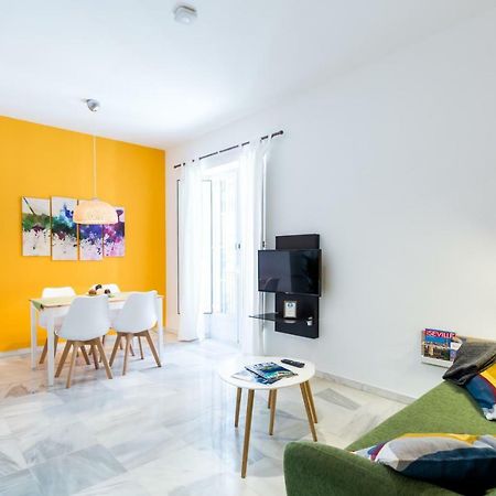 Uniko Home Sevilla Luaran gambar