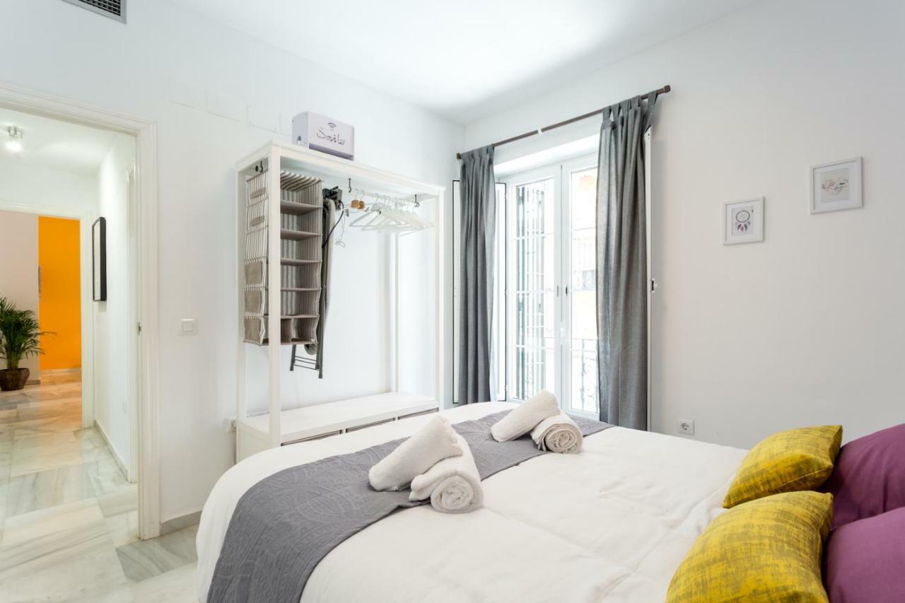 Uniko Home Sevilla Luaran gambar